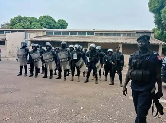 Police-student-protest-University-The-Gambia-criticism.
