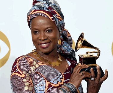 Angélique-Kidjo-Hollywood-Walk-of-Fame