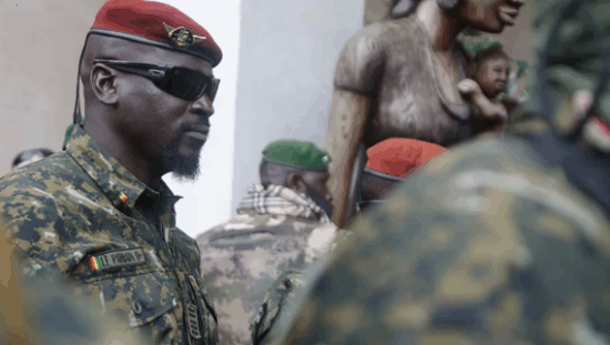 Guinea-military-junta-political-suspension