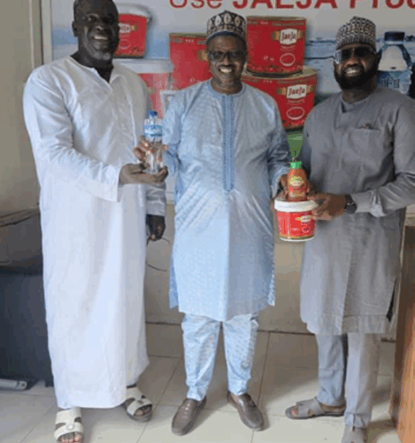 GACH-Tomato-Factory-visit-by-Trade-Minister-Joof