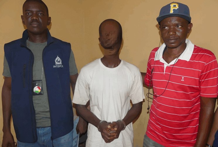 Borry-Sonko-handover-Gambia-Senegal